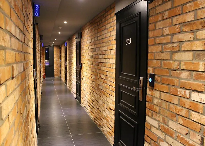 Hotel Story 3*
