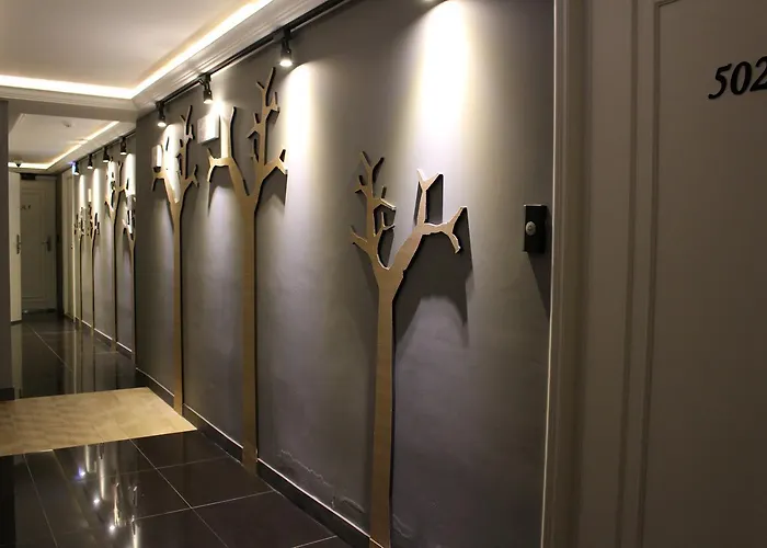 Hotel Story 3*