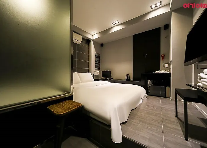 Hotel Story 3*