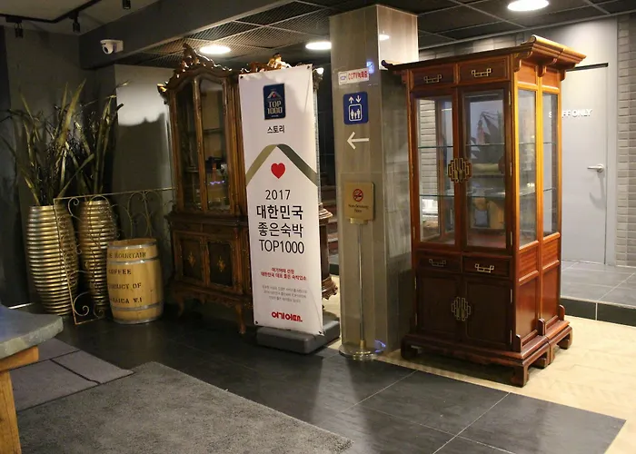 Story 3* Seoul