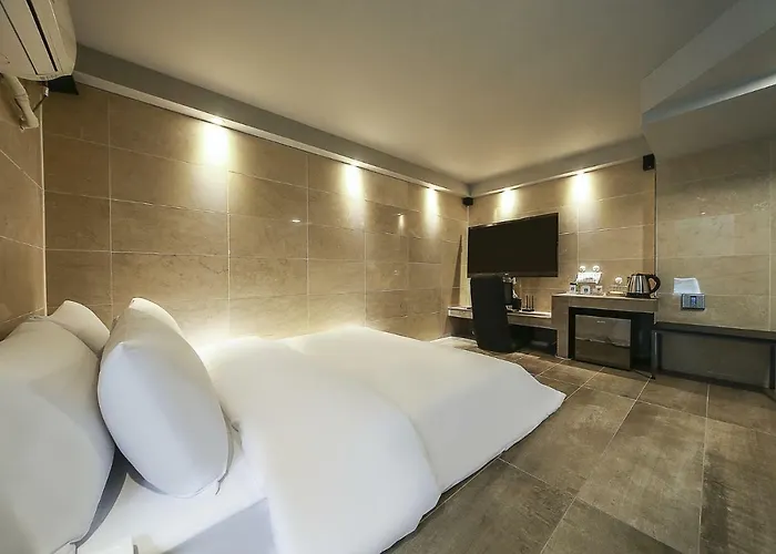 Story Hotel 3*